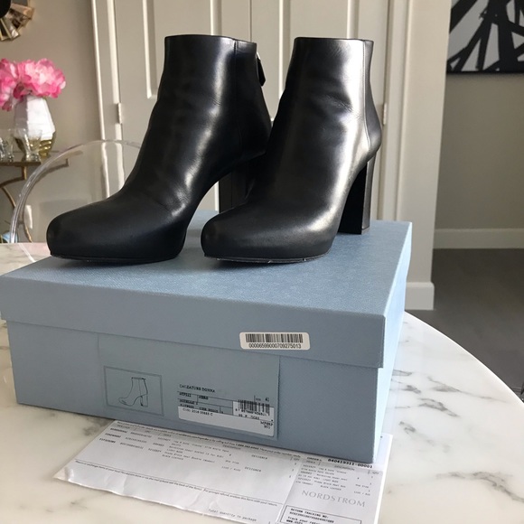 Prada Block Heel Booties 41 black leather - Picture 1 of 8